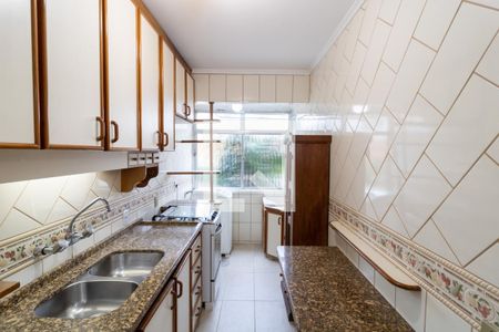 Cozinha e Área de Serviço de apartamento para alugar com 2 quartos, 64m² em Farroupilha, Porto Alegre