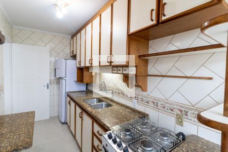 Cozinha e Área de Serviço de apartamento para alugar com 2 quartos, 64m² em Farroupilha, Porto Alegre