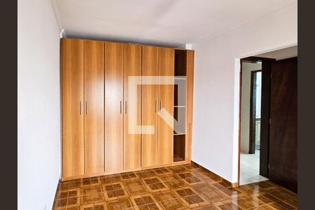 Suite de apartamento para alugar com 3 quartos, 95m² em Pinheirinho, Santo André
