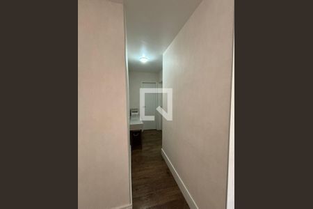 Corredor de apartamento à venda com 2 quartos, 50m² em Vila Mira, São Paulo