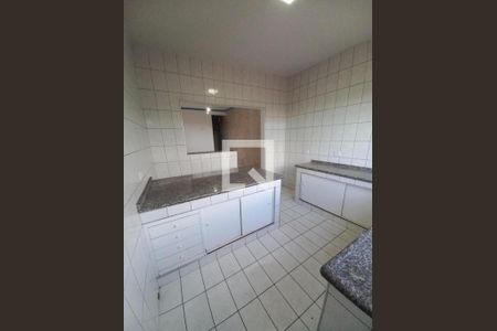 Foto 10 de casa à venda com 3 quartos, 214m² em Jardim Regina Alice, Barueri
