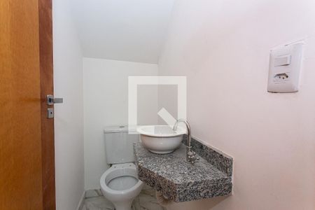 Lavabo de apartamento para alugar com 2 quartos, 60m² em Vila Aricanduva, São Paulo