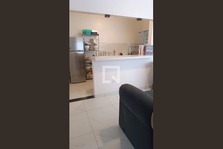 Sala de casa para alugar com 2 quartos, 143m² em Jardim Vera Cruz, São Bernardo do Campo