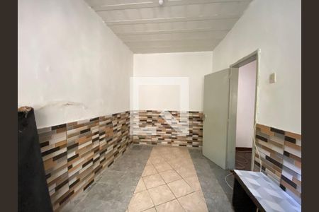 Casa para alugar com 1 quarto, 37m² em Pilares, Rio de Janeiro