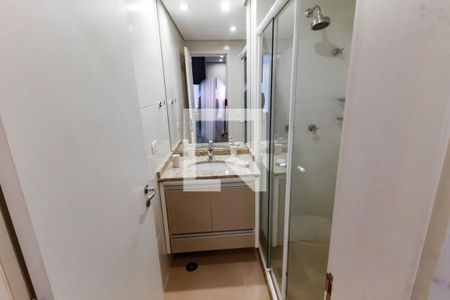 Banheiro de apartamento para alugar com 1 quarto, 36m² em Panamby, São Paulo