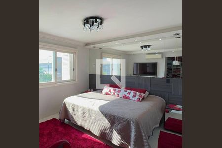 Quarto de casa à venda com 3 quartos, 200m² em Niterói, Canoas