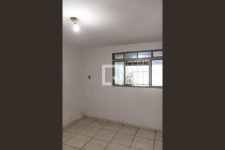 Suíte de casa para alugar com 3 quartos, 80m² em Nova Gameleira, Belo Horizonte