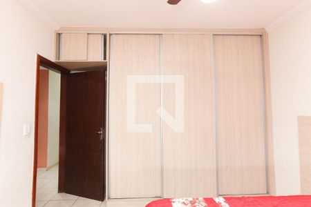 Casa à venda com 3 quartos, 200m² em Lindéia, Contagem