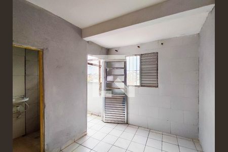 Quarto de casa para alugar com 1 quarto, 40m² em Jardim Vila Formosa, São Paulo