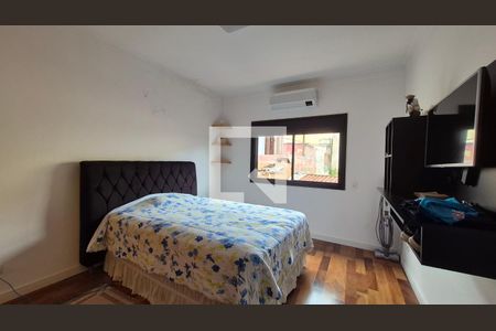 Quarto de casa à venda com 4 quartos, 209m² em Vila Homero Thon, Santo André