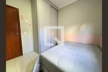 Quarto de casa para alugar com 3 quartos, 120m² em Loteamento Villa Branca, Jacareí
