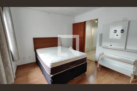 Quarto 1 de casa para alugar com 2 quartos, 100m² em Parque Cruzeiro do Sul, São Paulo