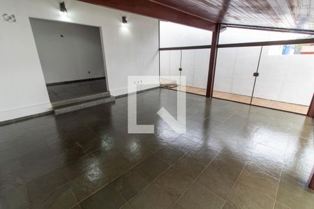 SALA 1 de casa para alugar com 4 quartos, 310m² em Cidade Universitária, Campinas