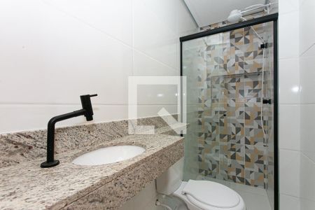 Banheiro de apartamento para alugar com 1 quarto, 30m² em Penha de França, São Paulo