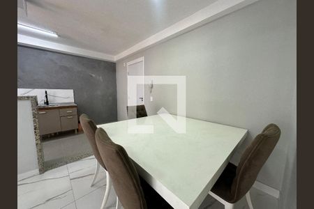 Sala de apartamento para alugar com 2 quartos, 59m² em Jardim Maria Helena, Barueri
