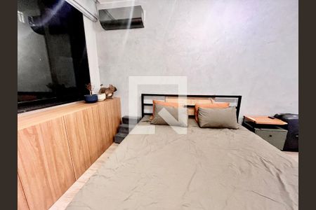 Quarto de kitnet/studio à venda com 1 quarto, 42m² em Copacabana, Rio de Janeiro
