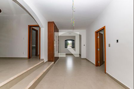 Sala 2 de casa para alugar com 5 quartos, 525m² em Palmeiras , Belo Horizonte