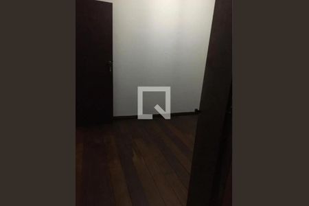 Casa para alugar com 4 quartos, 590m² em Cinquentenario, Belo Horizonte