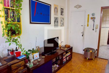 Sala de apartamento à venda com 3 quartos, 105m² em Padre Eustáquio, Belo Horizonte