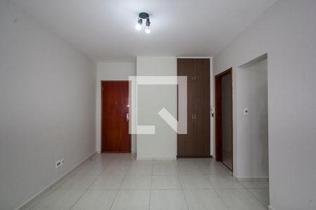 Sala de apartamento para alugar com 1 quarto, 43m² em Osvaldo Rezende, Uberlândia