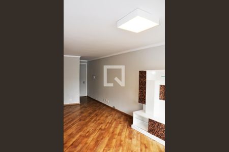 Detalhe - Sala e Sala de Jantar de apartamento à venda com 2 quartos, 78m² em Vila Fiat Lux, São Paulo