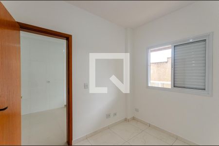 Quarto 1 de apartamento para alugar com 2 quartos, 60m² em Jardim Mangalot, São Paulo