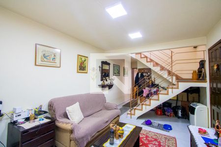 Sala de casa para alugar com 2 quartos, 198m² em Centro, Santo André