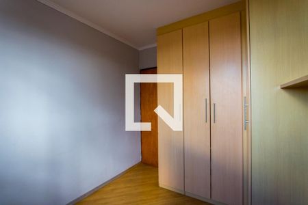 Quarto de apartamento à venda com 3 quartos, 68m² em Jardim do Estádio, Santo André