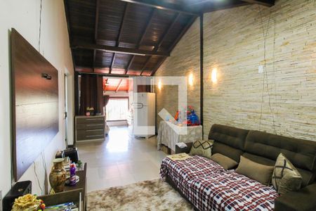 Sala 1 de casa à venda com 4 quartos, 400m² em Fátima, Canoas