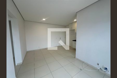 Sala de apartamento à venda com 2 quartos, 55m² em Jardim Sao Pedro, Barueri