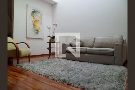 Casa à venda com 3 quartos, 385m² em Jardim Colombo, São Paulo