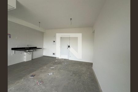 Sala de apartamento à venda com 2 quartos, 70m² em Vila Creti, Barueri