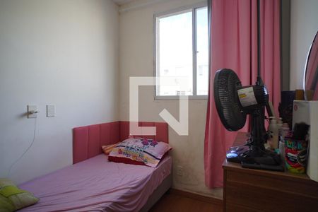 Quarto 1 de apartamento para alugar com 2 quartos, 40m² em Santa Fé, Porto Alegre
