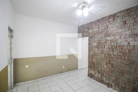 Sala de casa para alugar com 3 quartos, 225m² em Olinda, Nilópolis