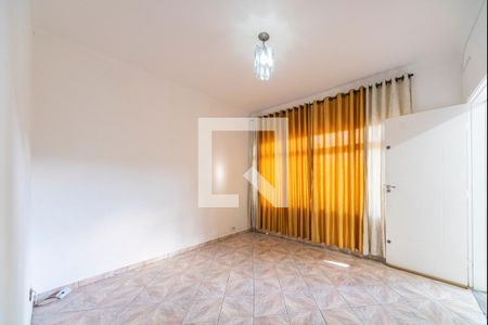 Sala de casa para alugar com 4 quartos, 152m² em Vila Palmares, Santo André