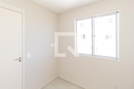 Quarto 1 de apartamento para alugar com 2 quartos, 39m² em Chacara Santa Lucia dos Ypes, Carapicuíba