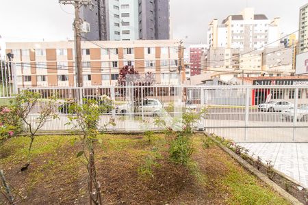 Vista da Sala de casa para alugar com 6 quartos, 188m² em Portão, Curitiba