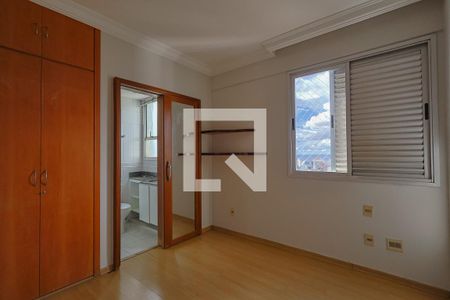 Apartamento para alugar com 3 quartos, 95m² em Belvedere, Belo Horizonte