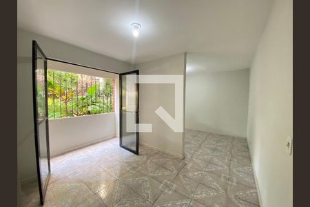 Apartamento à venda com 2 quartos, 61m² em Inhaúma, Rio de Janeiro