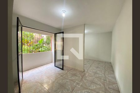 Apartamento à venda com 2 quartos, 61m² em Inhaúma, Rio de Janeiro