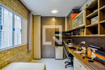 Quarto 1 de casa à venda com 8 quartos, 377m² em Jardim Guarará, Santo André