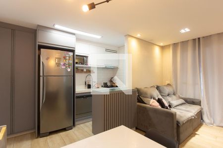 Sala de apartamento para alugar com 2 quartos, 50m² em Jardim das Oliveiras, São Paulo