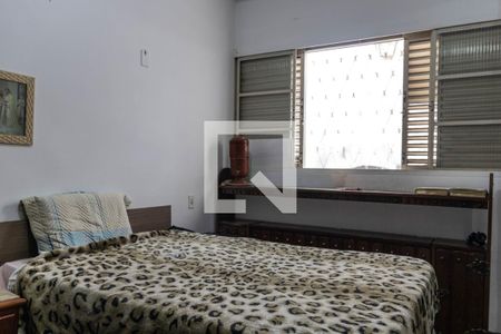 Suíte de casa para alugar com 3 quartos, 300m² em Alto Barroca, Belo Horizonte