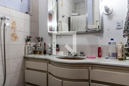 Banheiro da Suíte de casa para alugar com 3 quartos, 300m² em Alto Barroca, Belo Horizonte