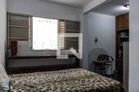 Suíte de casa para alugar com 3 quartos, 300m² em Alto Barroca, Belo Horizonte