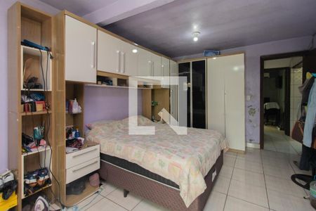 Quarto 1 de casa para alugar com 3 quartos, 120m² em Vila Joao Pessoa, Porto Alegre