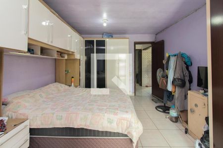 Quarto 1 de casa para alugar com 3 quartos, 120m² em Vila Joao Pessoa, Porto Alegre