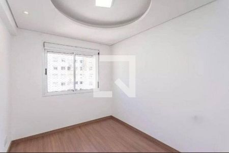 Quarto 2 de apartamento para alugar com 3 quartos, 68m² em Vila Ipiranga, Porto Alegre