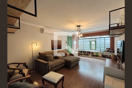 Casa à venda com 3 quartos, 160m² em Chácara Inglesa, São Paulo