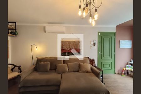 Casa à venda com 3 quartos, 160m² em Chácara Inglesa, São Paulo